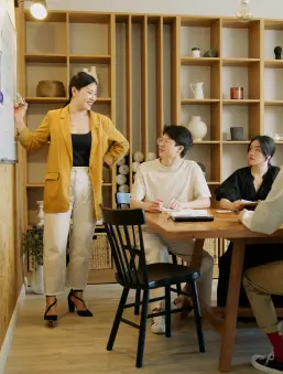 social-top-two